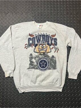 Vintage-Style Gray Dallas Cowboys Crewneck Sweatshirt